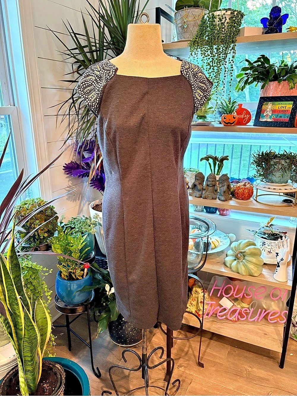 Suzi Chin for Maggy Boutique Gray Midi Dress Size 10 Like New